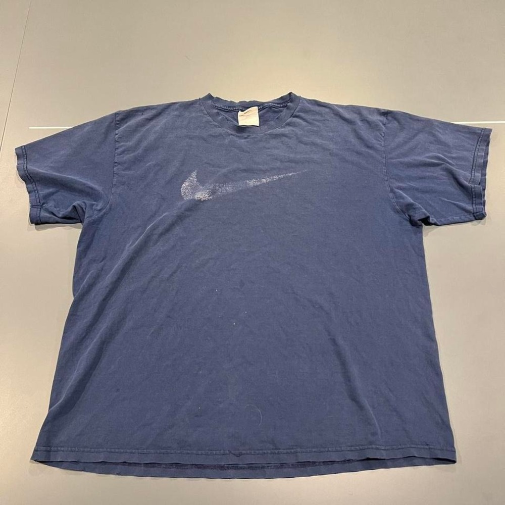 Vintage 1990s Nike center swoosh tee Size XL